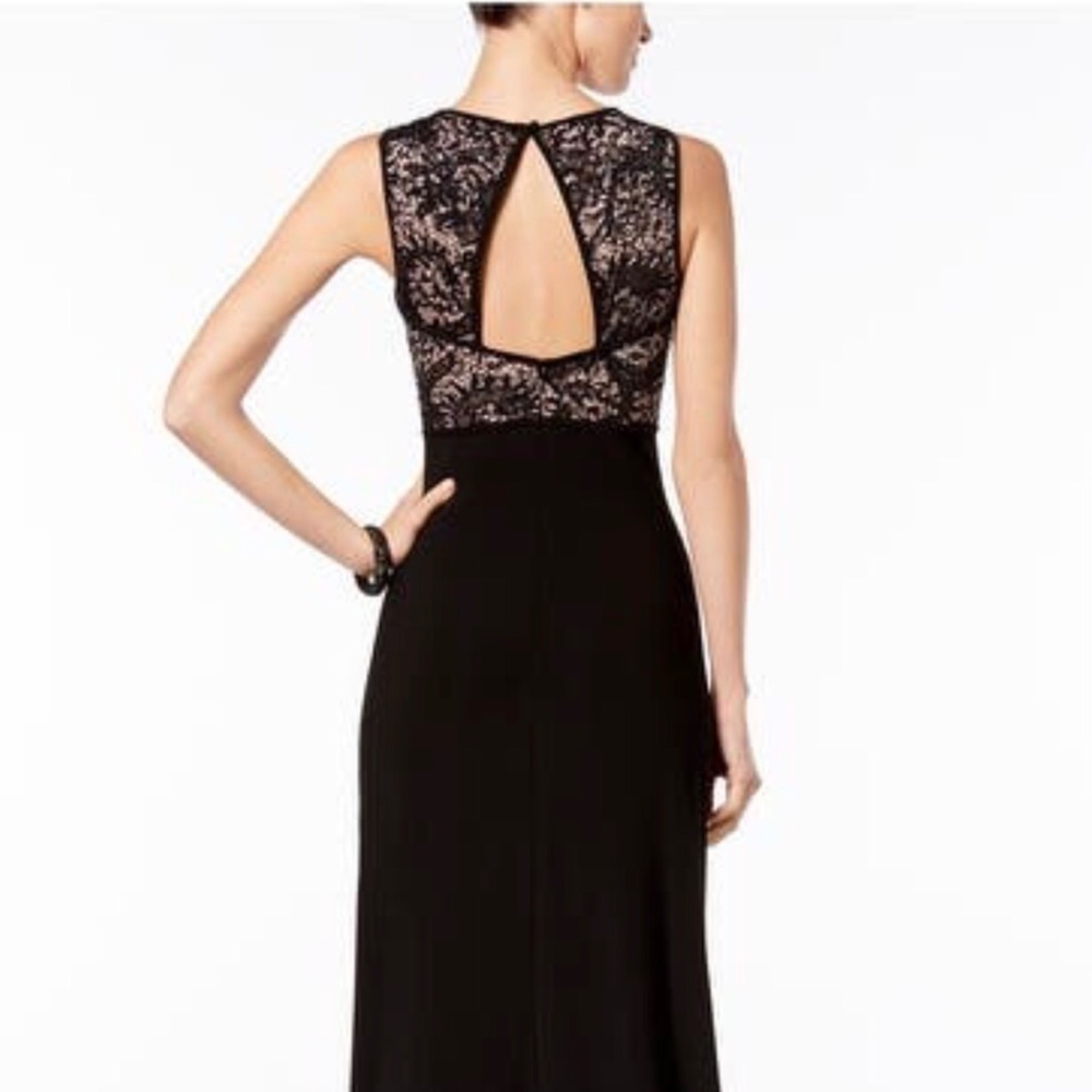 RM Richards navy maxi. - Picture 2 of 6